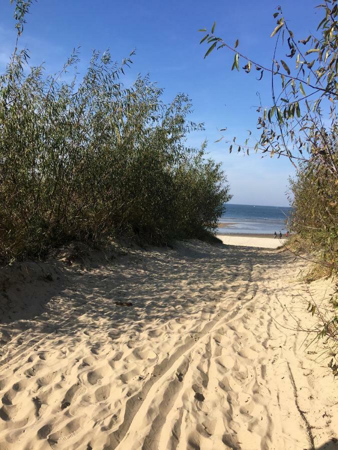 Apartament Z Widokiem Na Port - Visitopl Swinoujscie Luaran gambar